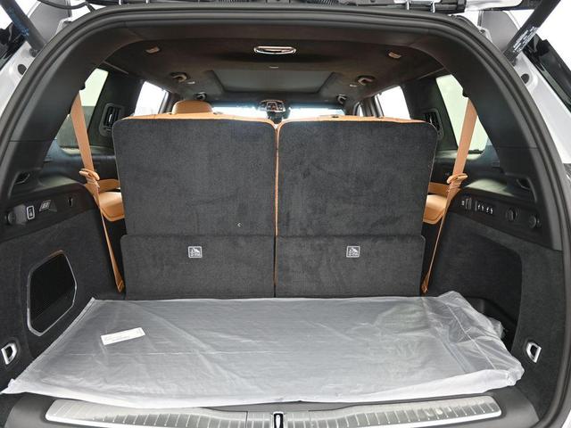 Photo of 2024 Silver Zynith Jeep Grand Cherokee L