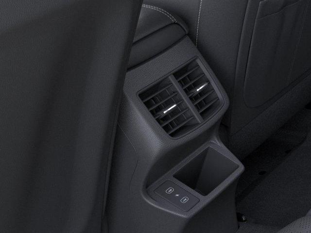 Photo of 2026 Blue Kia Seltos