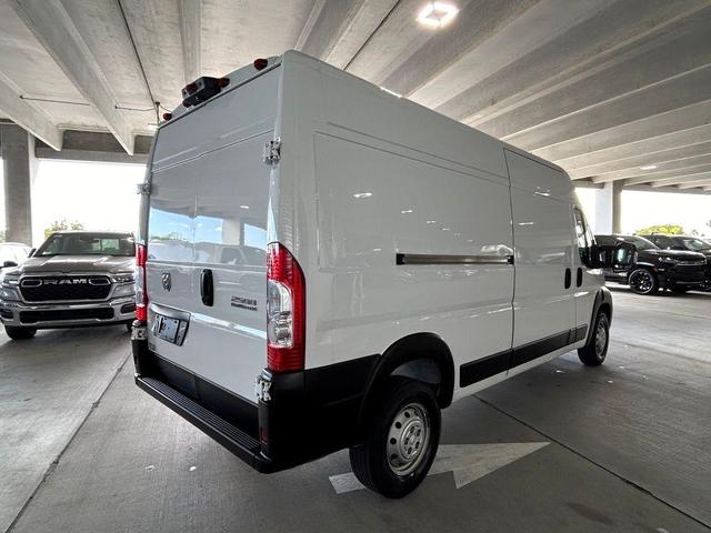 Photo of 2023 Bright White Clearcoat RAM ProMaster 2500