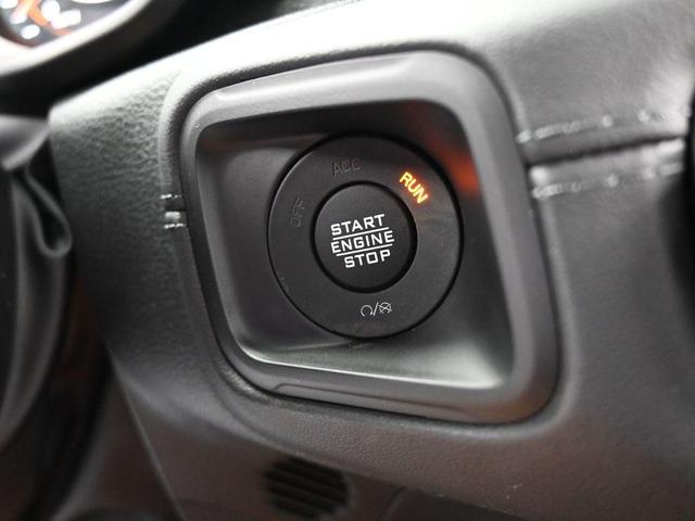 Photo of 2024 Bright White Clearcoat Jeep Gladiator