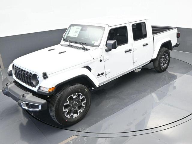 Photo of 2024 Bright White Clearcoat Jeep Gladiator
