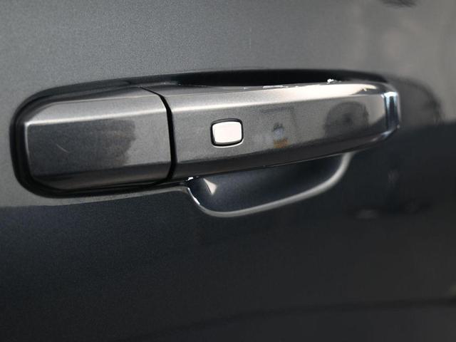 Photo of 2019 Shadow Gray Metallic Chevrolet Tahoe