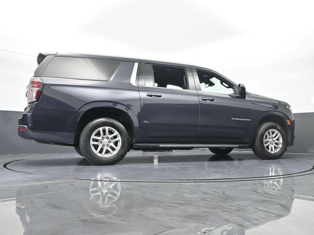 Photo of 2023 Dark Ash Metallic Chevrolet Suburban