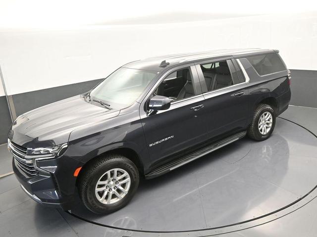 Photo of 2023 Dark Ash Metallic Chevrolet Suburban