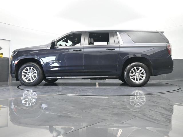 Photo of 2023 Dark Ash Metallic Chevrolet Suburban