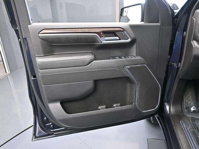 Photo of 2023 Titanium Rush Metallic GMC Sierra 1500