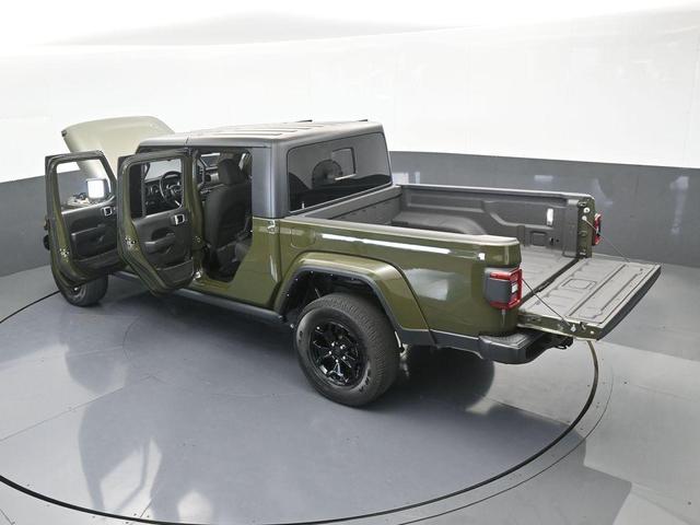 Photo of 2022 Sarge Green Clearcoat Jeep Gladiator