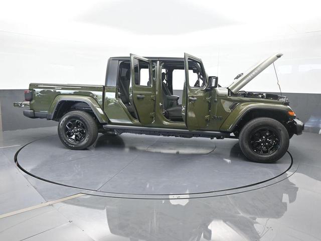 Photo of 2022 Sarge Green Clearcoat Jeep Gladiator