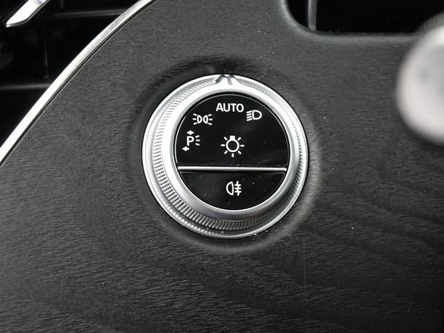 Photo of 2025 White Mercedes-Benz E-Class