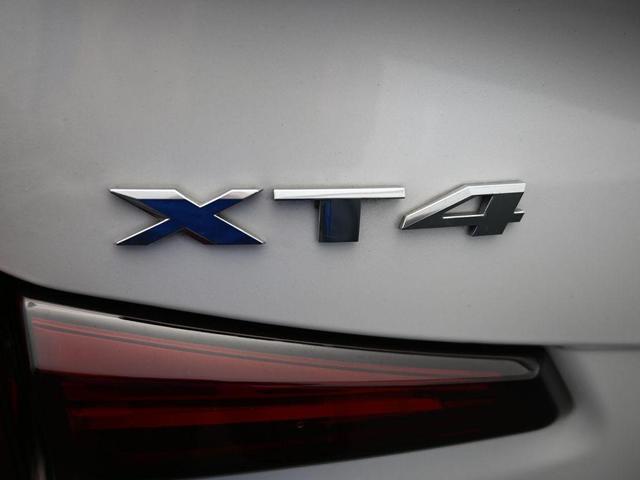 Photo of 2022 Crystal White Tri-Coat Cadillac XT4