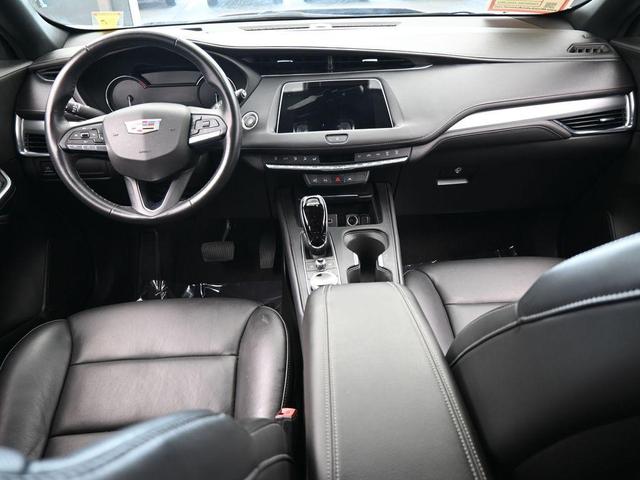 Photo of 2022 Crystal White Tri-Coat Cadillac XT4