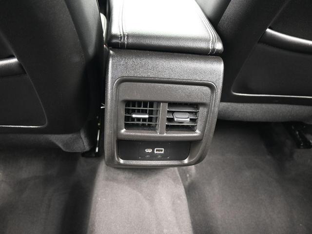 Photo of 2022 Crystal White Tri-Coat Cadillac XT4