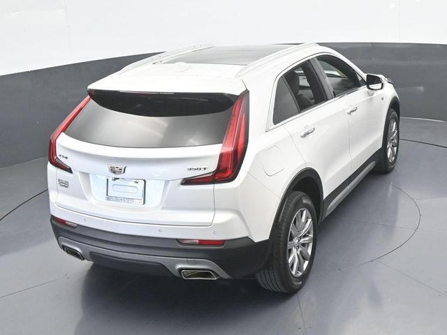 Photo of 2022 Crystal White Tri-Coat Cadillac XT4