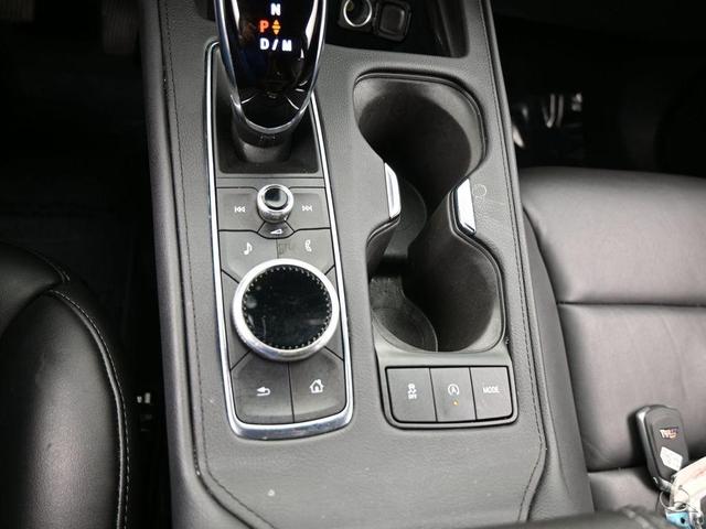 Photo of 2022 Crystal White Tri-Coat Cadillac XT4