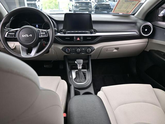 Photo of 2022 Gravity Gray Kia Forte