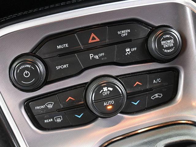 Photo of 2022 Granite Crystal Clearcoat Metallic Dodge Challenger