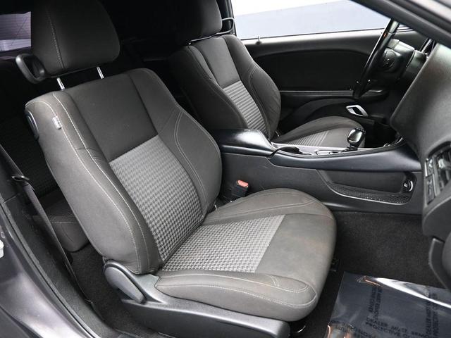Photo of 2022 Granite Crystal Clearcoat Metallic Dodge Challenger