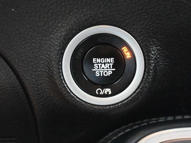 Photo of 2022 Granite Crystal Clearcoat Metallic Dodge Challenger