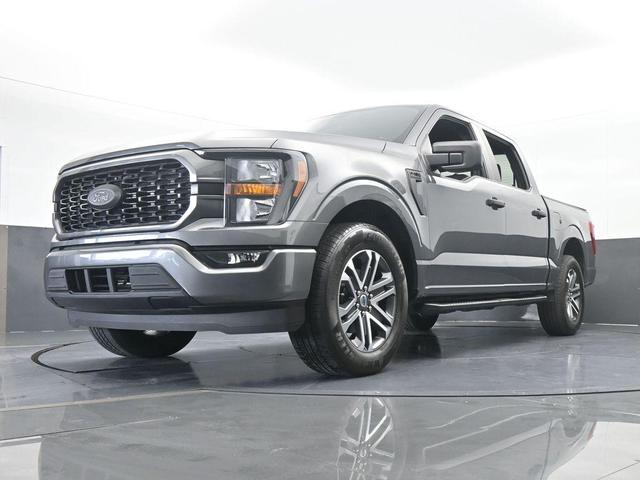 Photo of 2023 Carbonized Gray Metallic Ford F-150