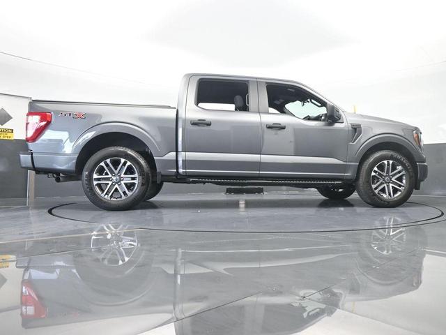 Photo of 2023 Carbonized Gray Metallic Ford F-150