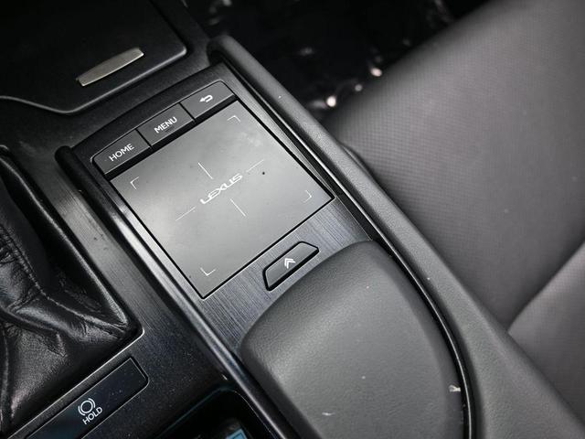 Photo of 2022 Cloudburst Gray Lexus ES 350
