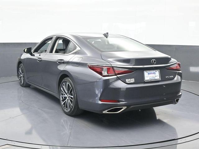 Photo of 2022 Cloudburst Gray Lexus ES 350