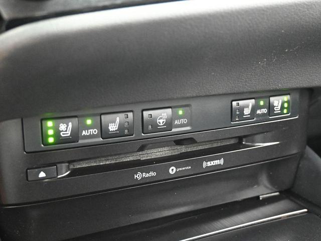 Photo of 2022 Cloudburst Gray Lexus ES 350