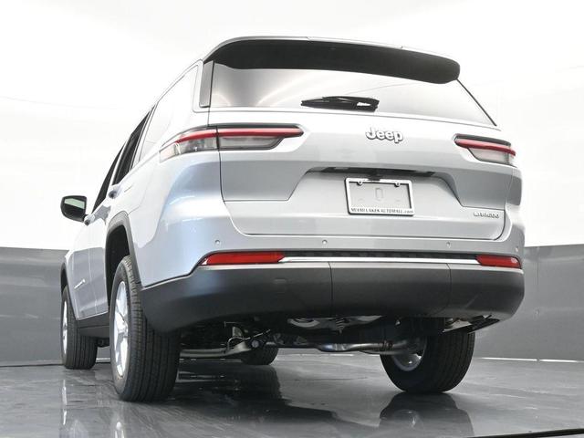 Photo of 2024 Silver Zynith Jeep Grand Cherokee L