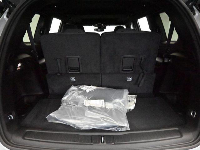 Photo of 2024 Silver Zynith Jeep Grand Cherokee L