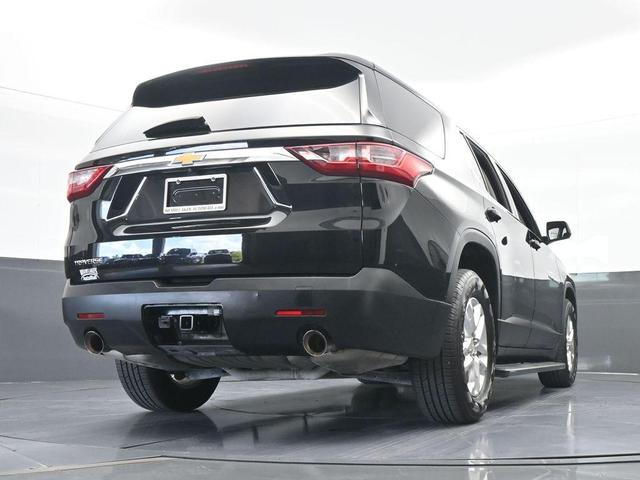 Photo of 2021 Mosaic Black Metallic Chevrolet Traverse