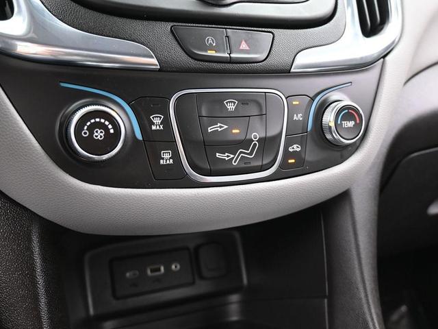 Photo of 2023 Mosaic Black Metallic Chevrolet Equinox
