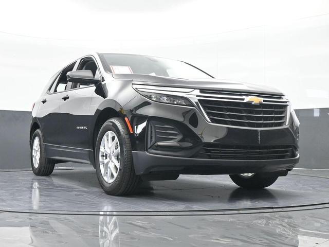 Photo of 2023 Mosaic Black Metallic Chevrolet Equinox