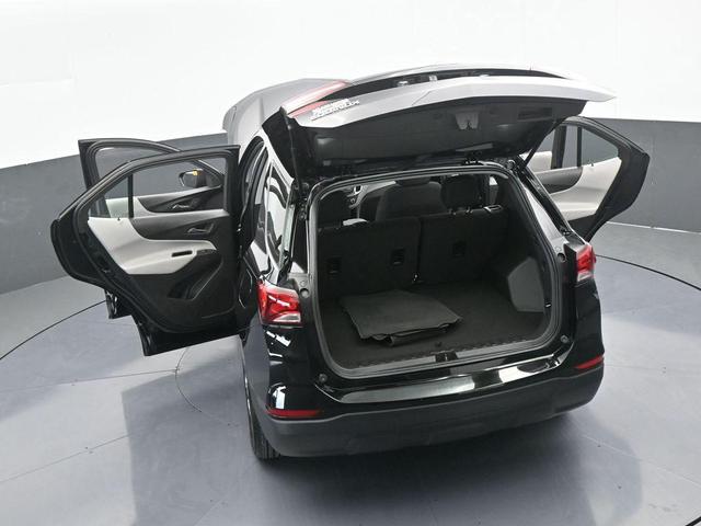 Photo of 2023 Mosaic Black Metallic Chevrolet Equinox