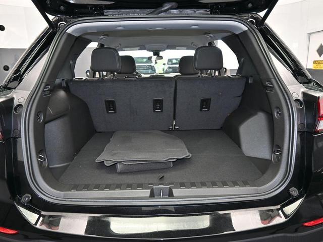 Photo of 2023 Mosaic Black Metallic Chevrolet Equinox