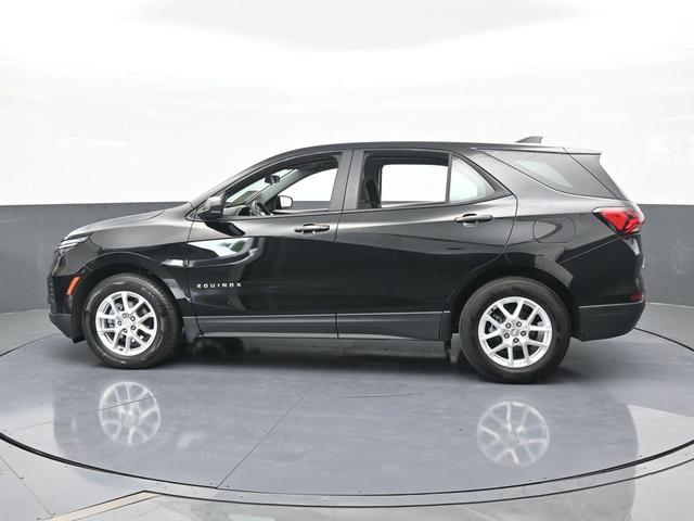 Photo of 2023 Mosaic Black Metallic Chevrolet Equinox