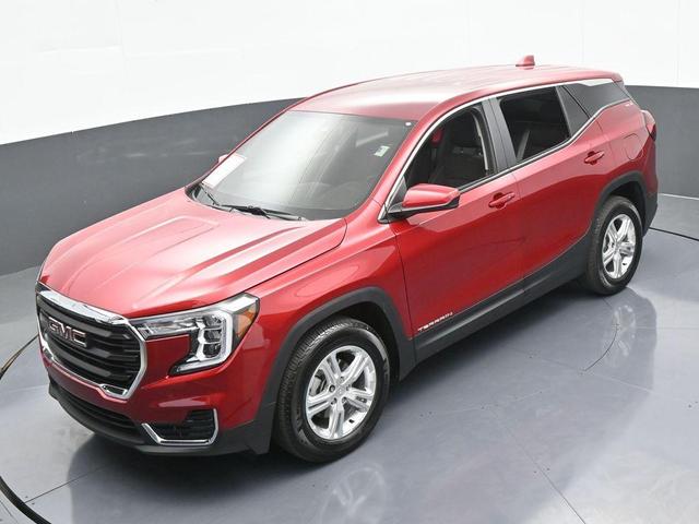 Photo of 2024 Volcanic Red GMC Terrain