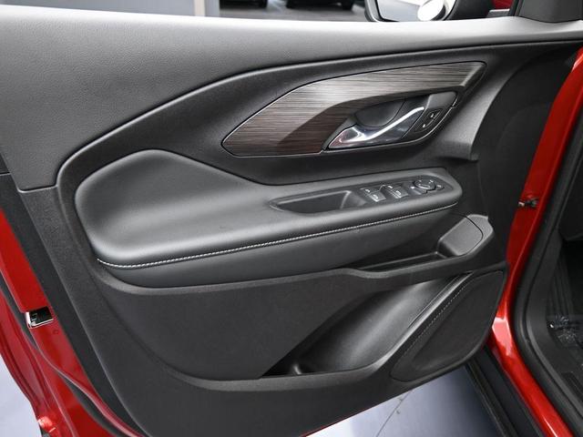 Photo of 2024 Volcanic Red GMC Terrain