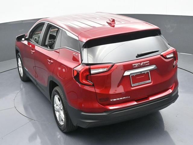 Photo of 2024 Volcanic Red GMC Terrain