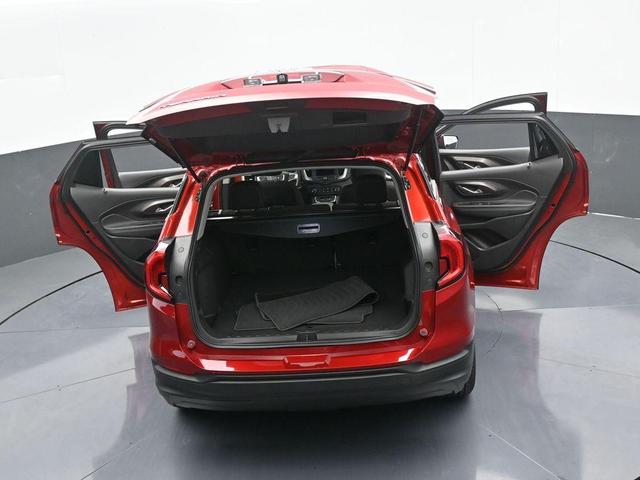 Photo of 2024 Volcanic Red GMC Terrain
