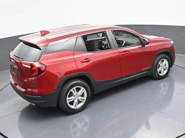 Photo of 2024 Volcanic Red GMC Terrain