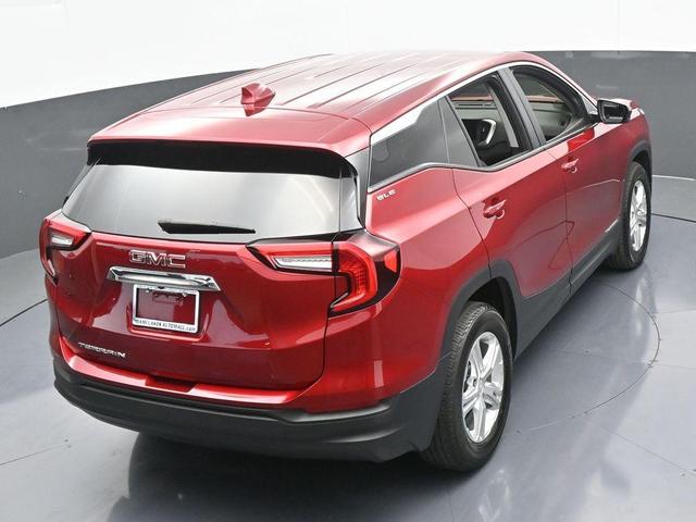 Photo of 2024 Volcanic Red GMC Terrain