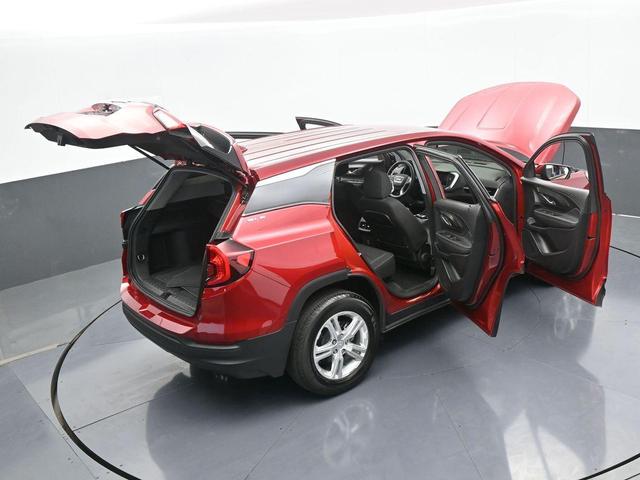 Photo of 2024 Volcanic Red GMC Terrain
