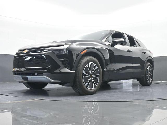Photo of 2025 Black Chevrolet Blazer EV