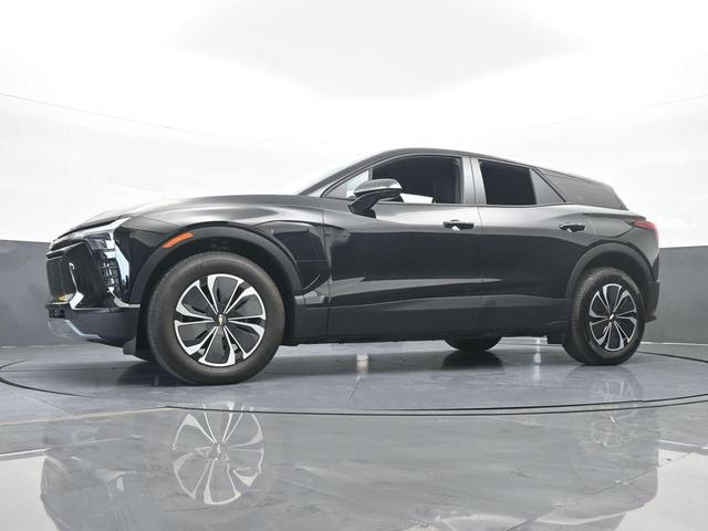 Photo of 2025 Black Chevrolet Blazer EV
