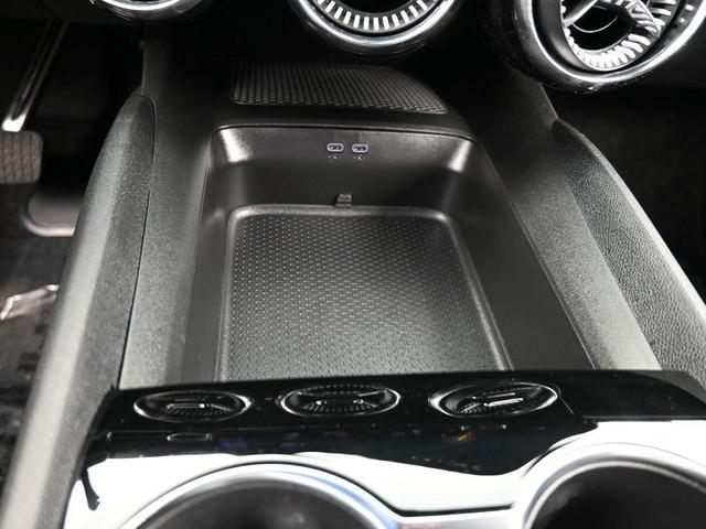 Photo of 2025 Black Chevrolet Blazer EV