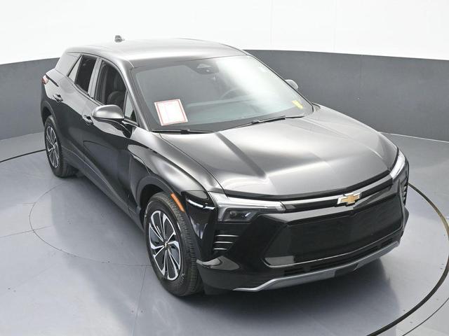 Photo of 2025 Black Chevrolet Blazer EV