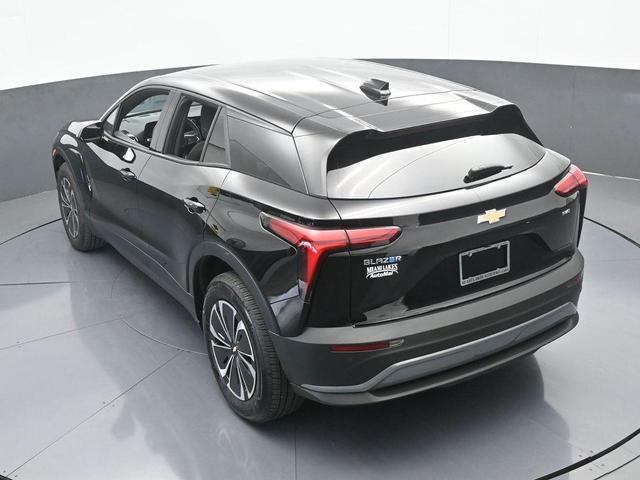 Photo of 2025 Black Chevrolet Blazer EV