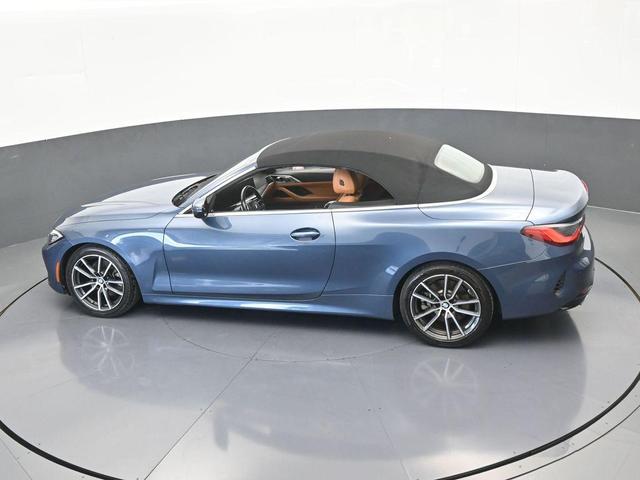 Photo of 2024 Gray BMW 430