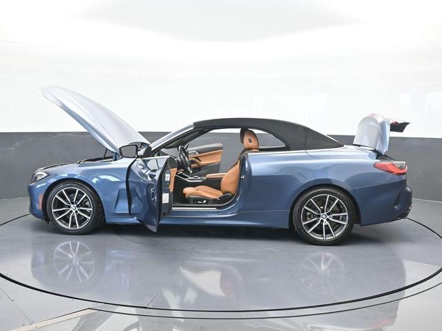 Photo of 2024 Gray BMW 430
