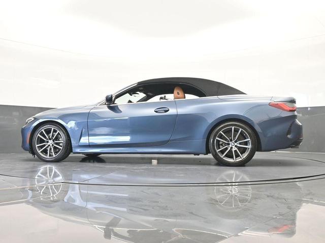 Photo of 2024 Gray BMW 430